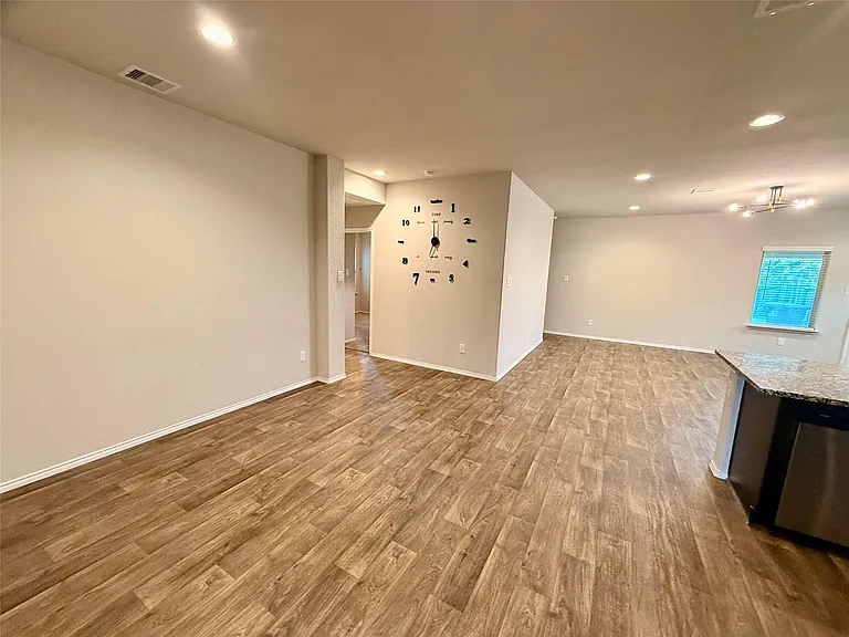846 Autumn Flats Way — Photo 14