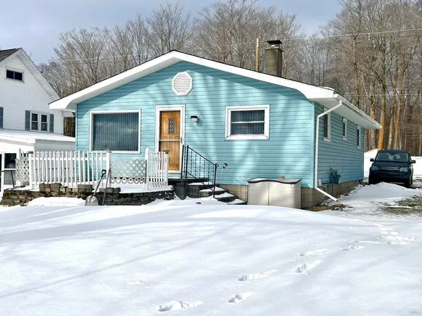 2771 Lakewood Dr, Alpena, MI 49707