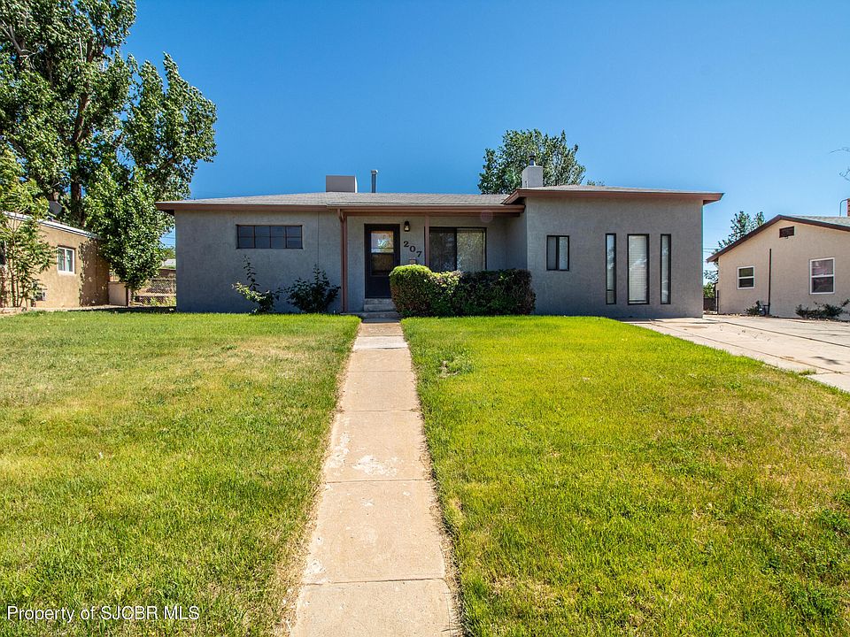 1st image of 207 W Tycksen Dr