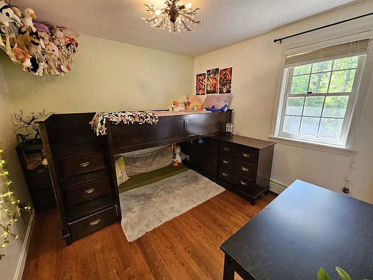 11 Laurel Ln — Photo 31