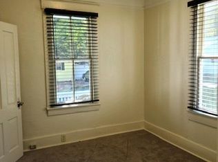 1607 Grove St, Savannah, GA 31401