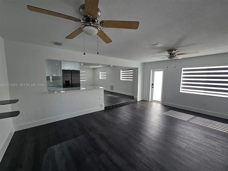 11984 SW 195th St — Photo 25