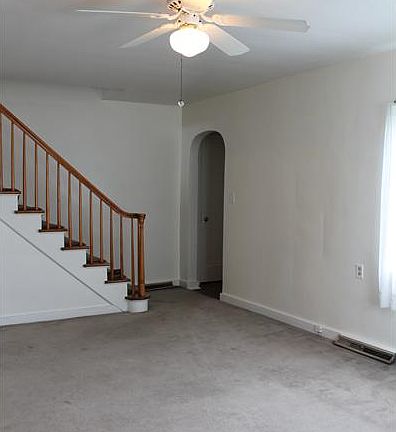 5th image of 109 Lee Dr