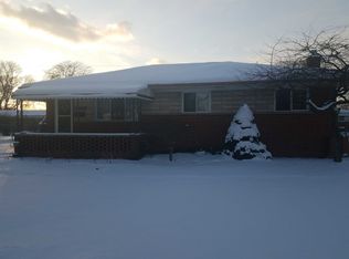 27419 Pleasant Dr, Warren, MI 48088