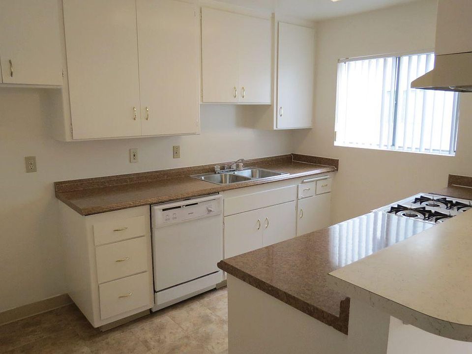 1st image of 23122 Samuel St APT 27