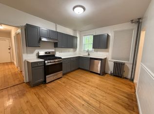 28 Pinedale Rd APT 1, Roslindale, MA 02131