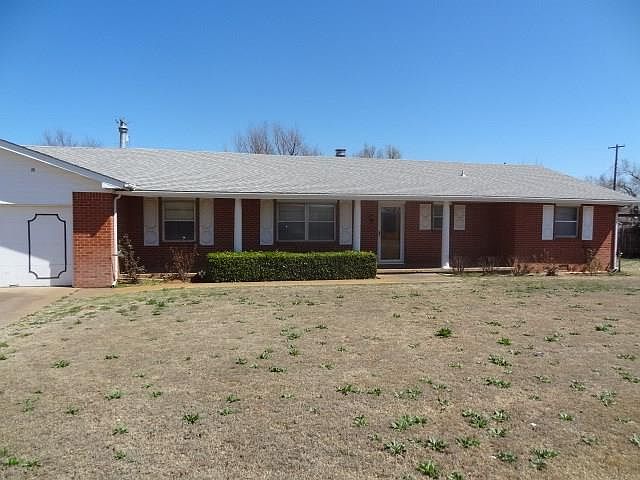 1st image of 202 S Western