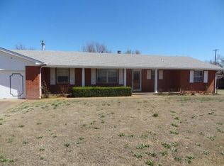 202 S Western, Dill City, OK 73641