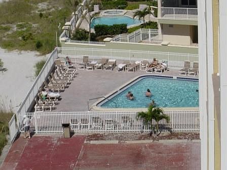 Beach front Pool