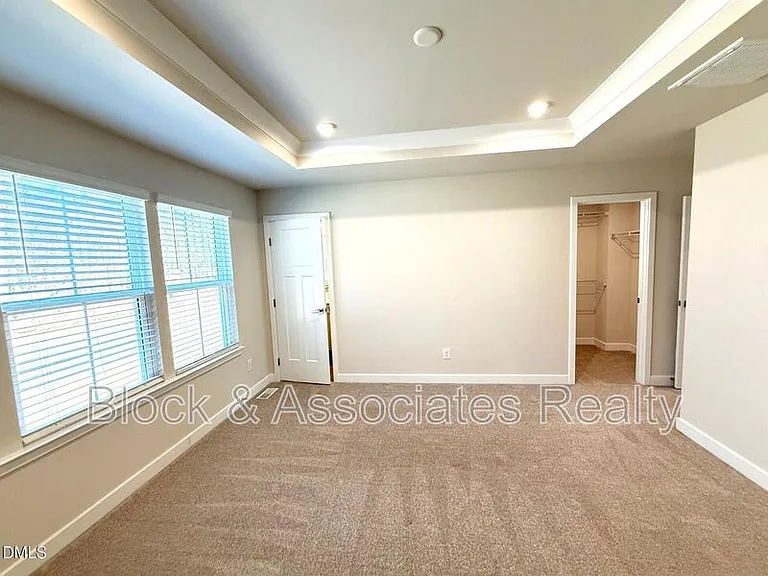 1362 Chowan Ave — Photo 14