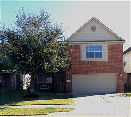 1st image of 15514 Fir Woods Ln
