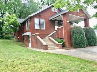 25 Leatherwood Rd, Waynesville, NC 28786