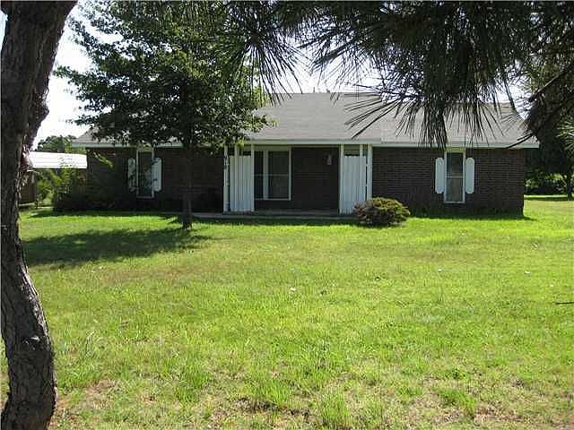 Home for Sale in Choctaw, Oklahoma $105,000