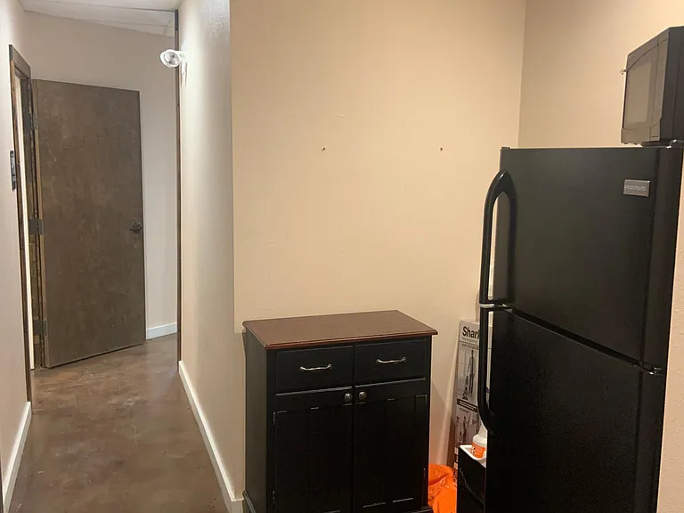 305 W Willis St #103 — Photo 5