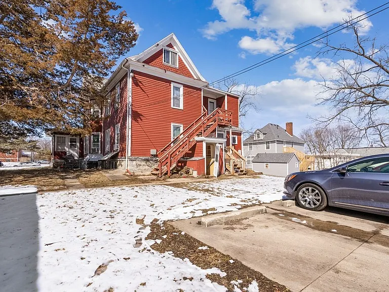 2314 Walnut St — Photo 14