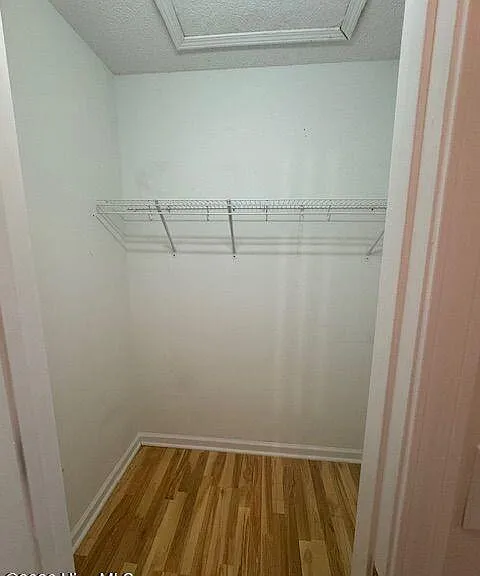 7217 Vespar Ct — Photo 14
