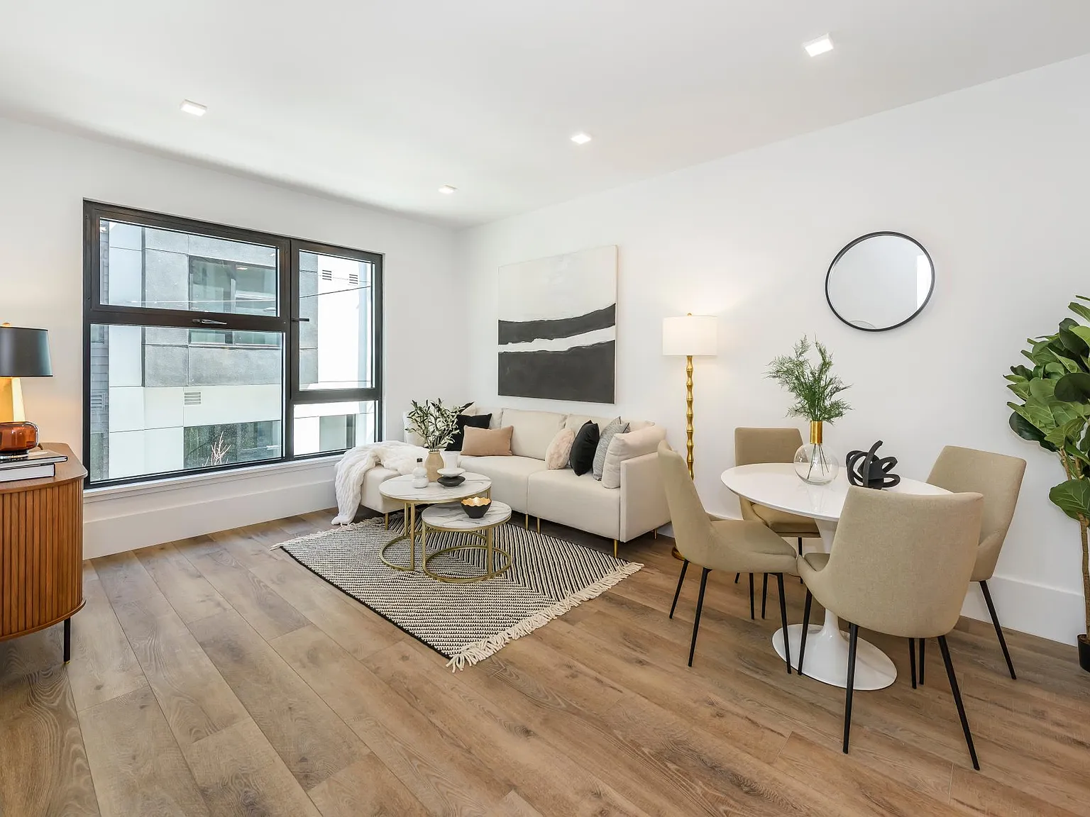 1 bed, 614 sqft, $4,700 — Photo 4