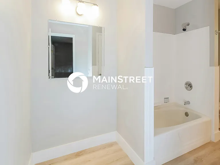 Main Bathroom