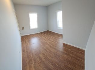 24 Crescent St #1, Worcester, MA 01605