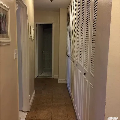 Sold by Prime Realty | media 6