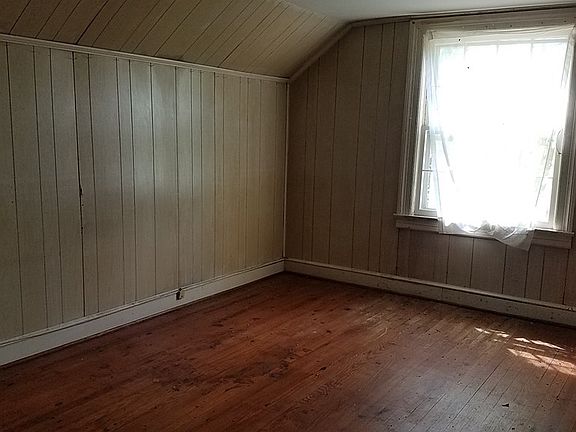4th image of 67 Remus St