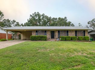 1808 Osage Dr, N Little Rock, AR 72116