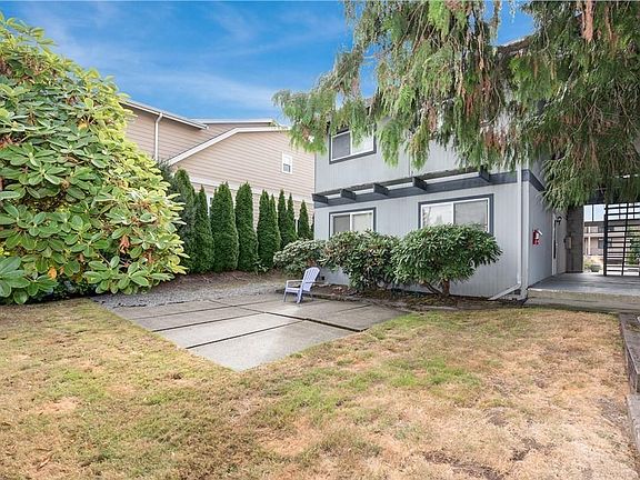 4th image of 324 6th Ave S