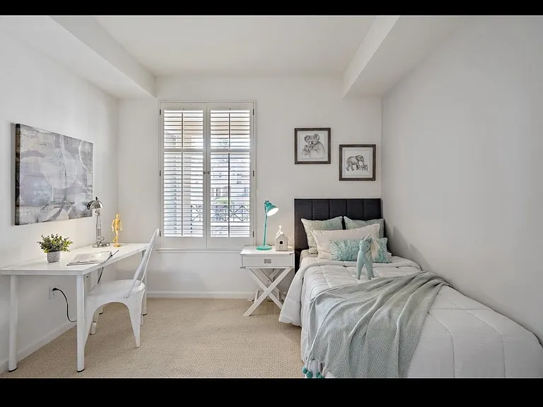 1951 Ofarrell St #210 — Photo 12