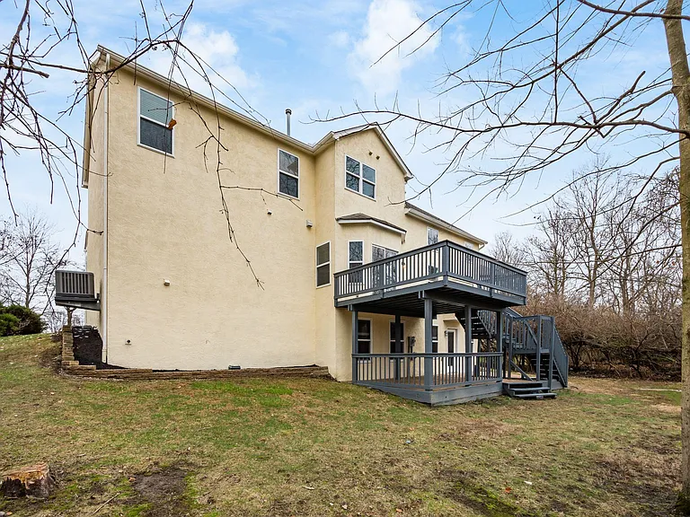 7302 Claddaugh Ln — Photo 49