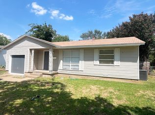 1726 English St, Irving, TX 75061