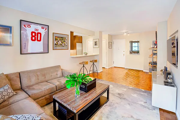 Sold by Compass | media 12