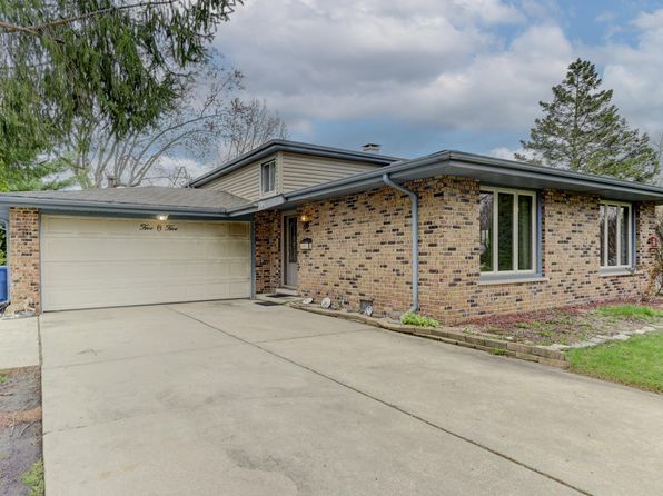 505 Osage Dr, Dyer, IN 46311