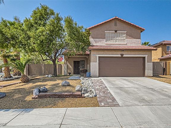 2nd image of 6031 Colonial Oak Ct
