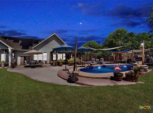 884 E Torrey St, New Braunfels, TX 78130