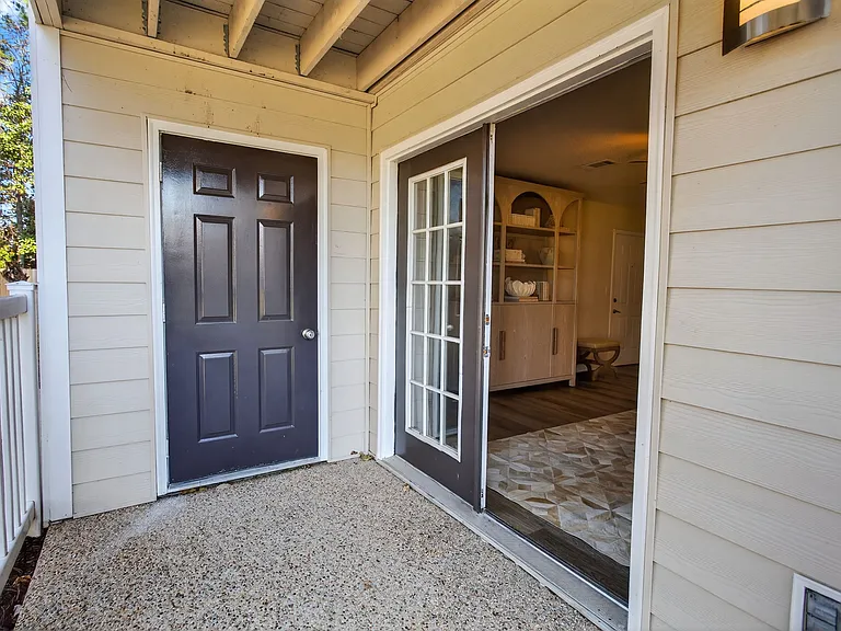 Reserve at Gulf Hills Apartment Homes — Photo 25