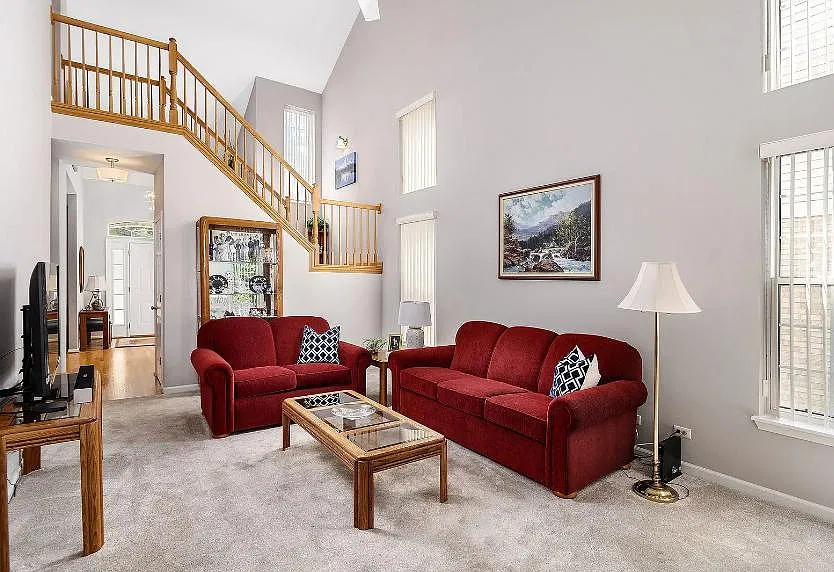 Citadel Ct, Des Plaines — Photo 3