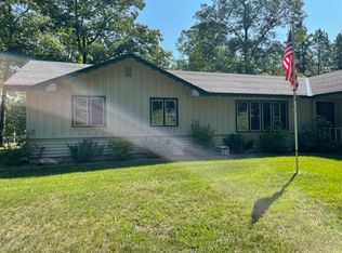 9619 Manitou Park Dr, Minocqua, WI 54548