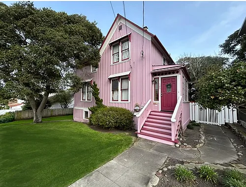 165 Carmel Ave Photo 1