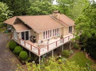 290 Weber Way, Brasstown, NC 28902