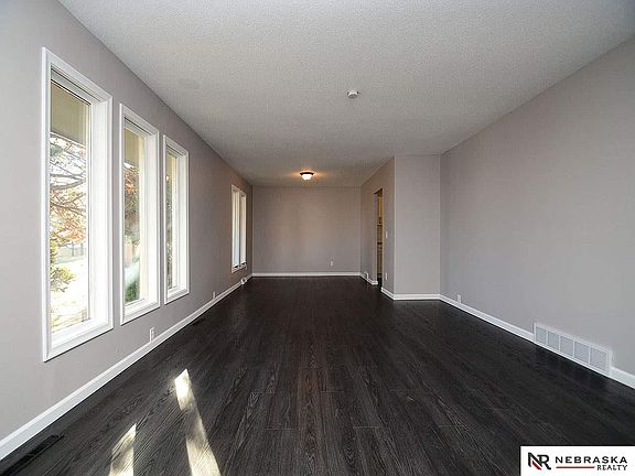 4th image of 1212 N 145th Plz