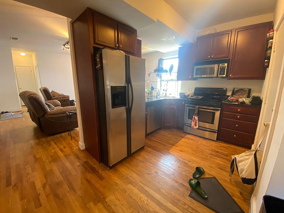 1st image of 925 W Sunnyside Ave #3