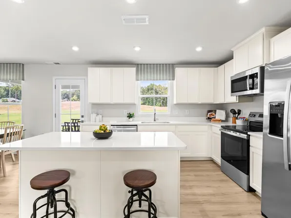 30 Better Day Way, Lillington, NC 27546