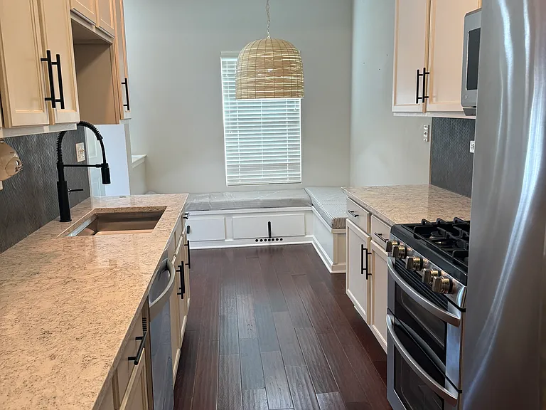 2314 Reflections Dr — Photo 3