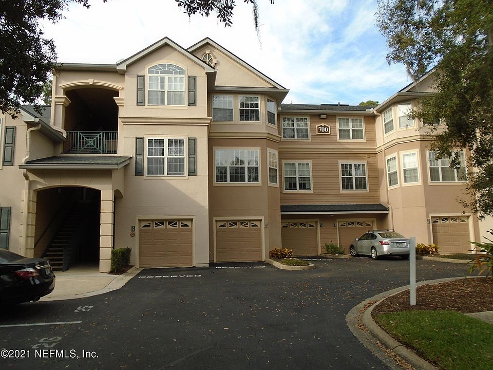 1st image of 13810 N Sutton Park Dr #724