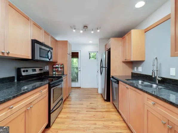 2023 Oakview Rd SE APT 216, Atlanta, GA 30317