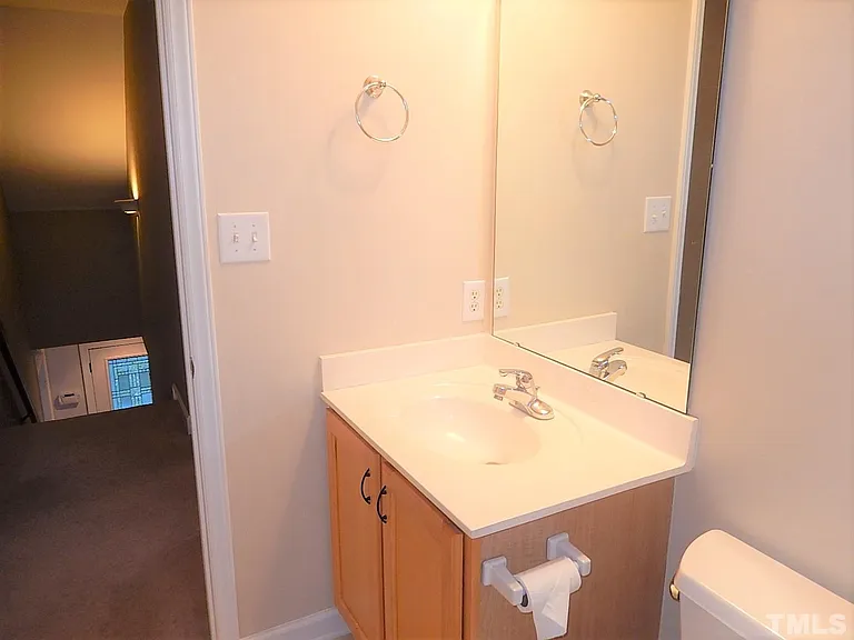 6610 Lipscomb Dr — Photo 29