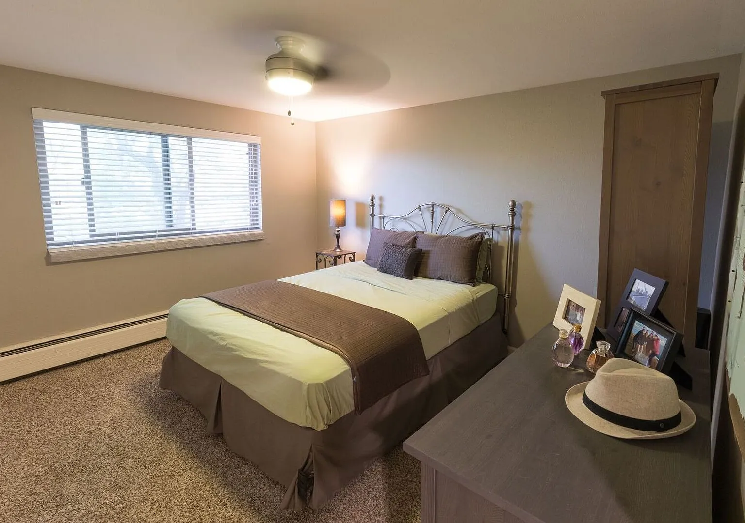 La Fonda Apartments — Photo 4