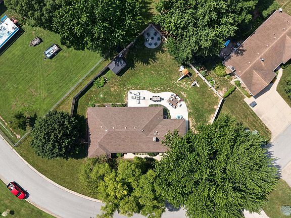 4th image of 3986 Creekwood Dr