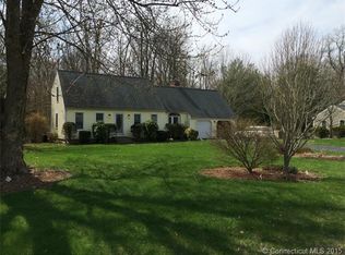 4 Tanglewood Dr, Branford, CT 06405