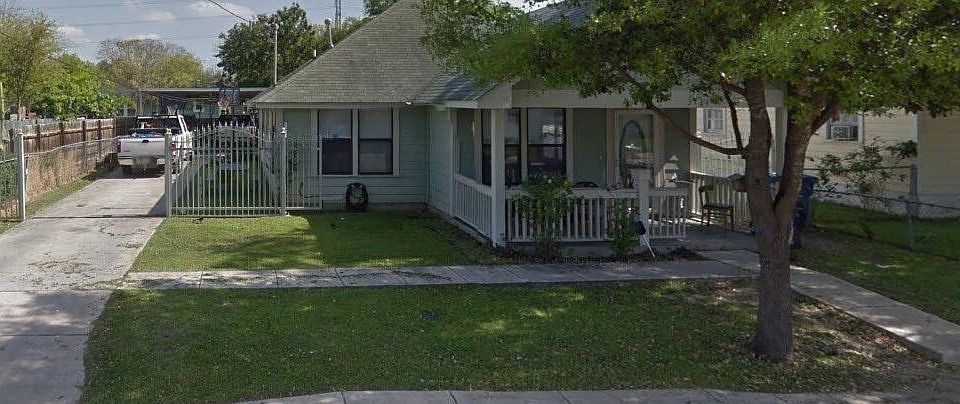 1st image of 3114 Mars St